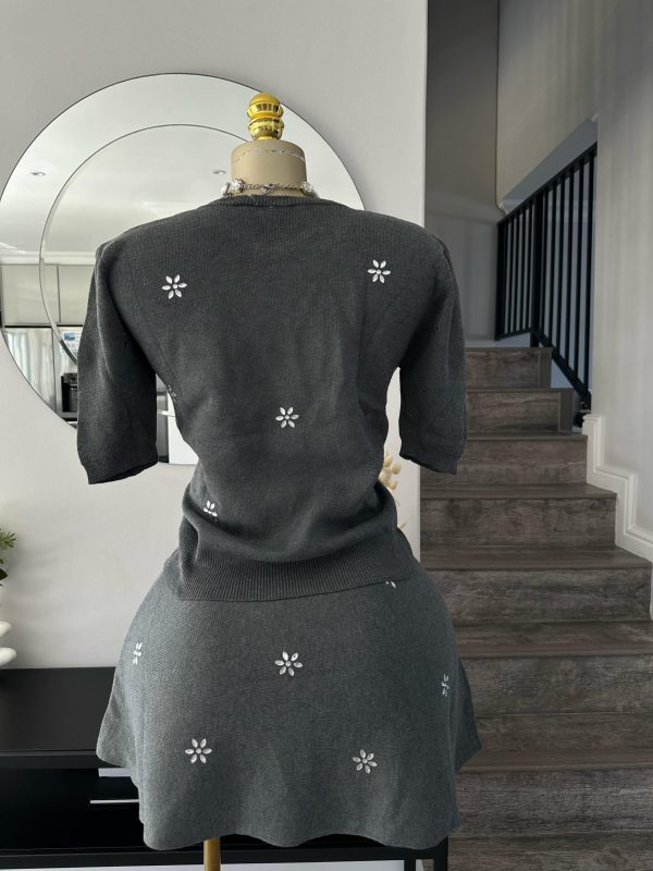 Star shaped rhinestones detailed skirt set